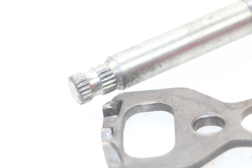 photo de GEAR CHANGE SHAFT SUZUKI GSX-R GSXR K16 1000 (2012 - 2016) - Zoom on usage condition