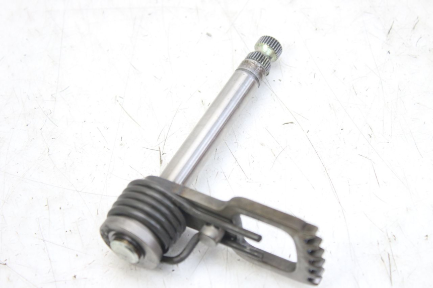 photo de GEAR SELECTOR SHAFT TRIUMPH SPRINT ST 955 (1999 - 2001) - Component detail