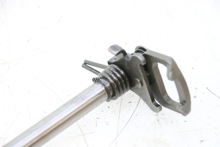 photo de GEAR CHANGE SHAFT SUZUKI SV S 650 (1999 - 2002) - Alternative perspective