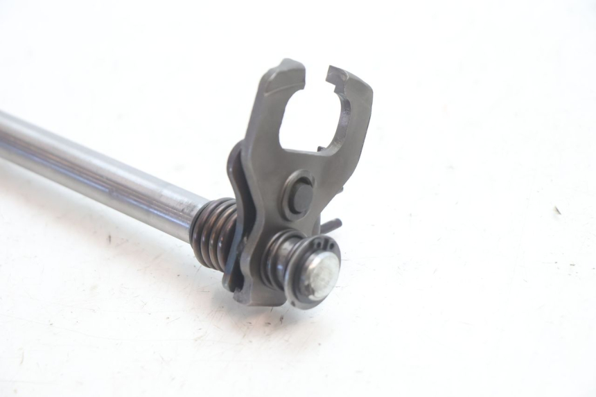 photo de GEAR CHANGE SHAFT SUZUKI SV S 650 (2003 - 2009) - Zoom on usage condition