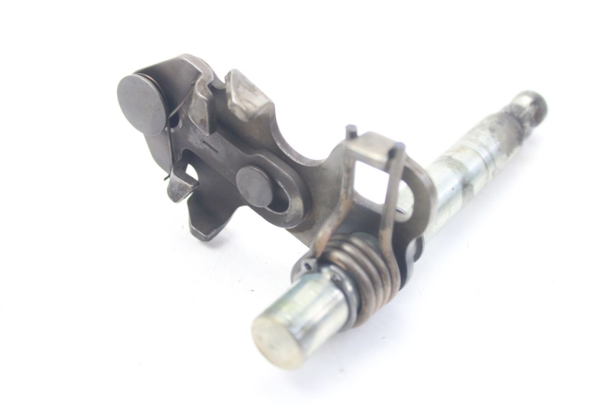 photo de GEAR SELECTOR SHAFT HONDA VFR FI RC46 800 (1998 - 2001) - Technical close-up
