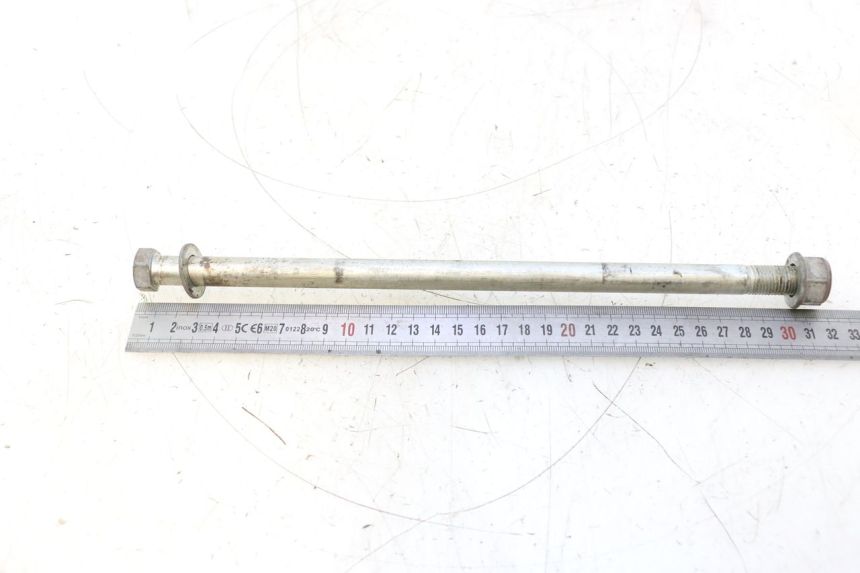 photo de SWING ARM AXLE HONDA CB TWO FIFTY 250 (1991 - 2002) - Alternative perspective