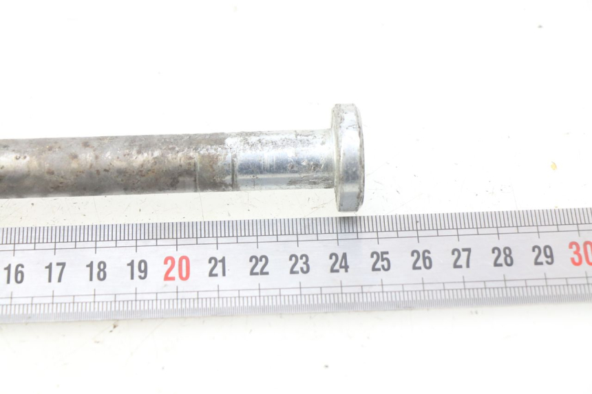 photo de SWINGARM PIVOT AXIS XTRM FACTORY DIRTBIKE BSE 150 - Component detail