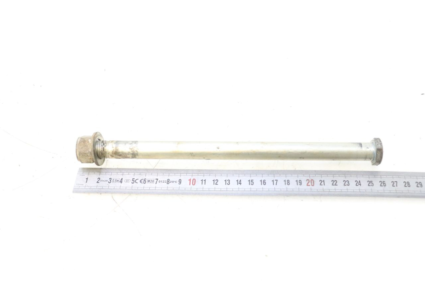 photo de SWING ARM AXLE SUZUKI DR S 600 (1985 - 1989) - Alternative perspective