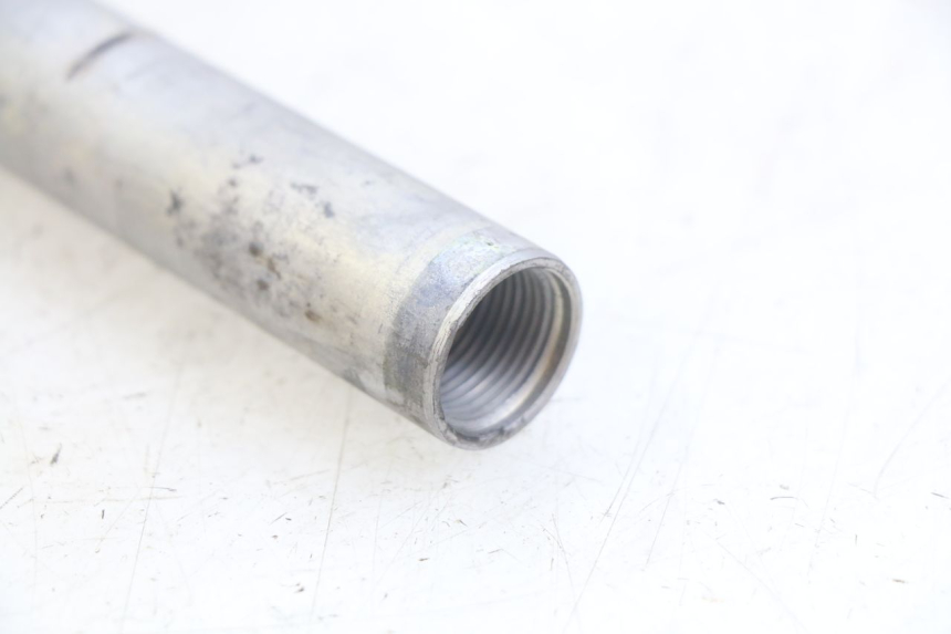 photo de SWING ARM AXLE BMW F GS K81 850 (2018 - 2023) - Product overview