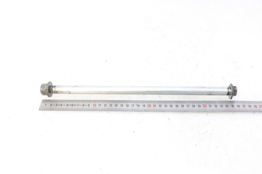 photo de SWING ARM AXLE YAMAHA FJ 36Y 1100 (1984 - 1985) - Zoom on usage condition