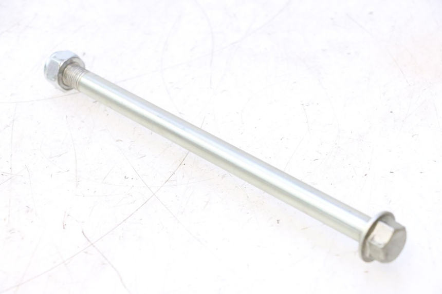photo de SWING ARM AXLE RIEJU MRT PRO SUPERMOTARD 50 (2007 - 2018) - Component detail
