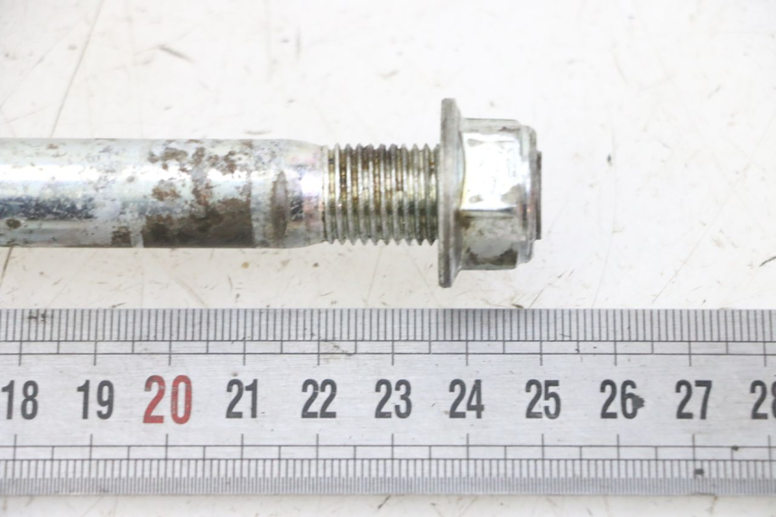 photo de SWING ARM AXLE SMALL MX THUNDER 250 - Zoom on usage condition