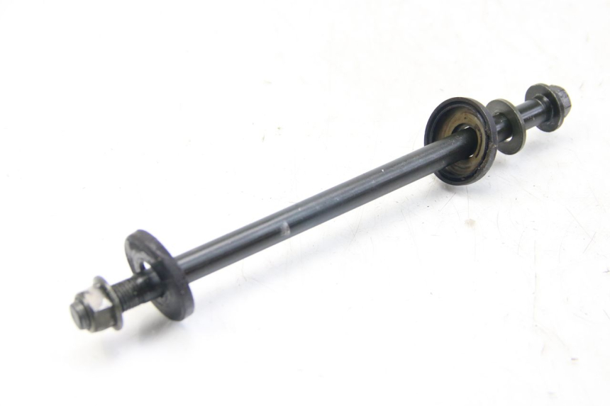 photo de SWINGARM PIVOT AXIS SYM WOLF SB 125 (2011 - 2018) - Main view