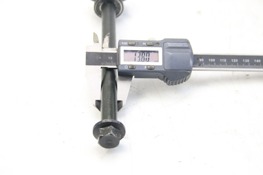 photo de SWINGARM PIVOT AXIS SYM WOLF SB 125 (2011 - 2018) - Component detail