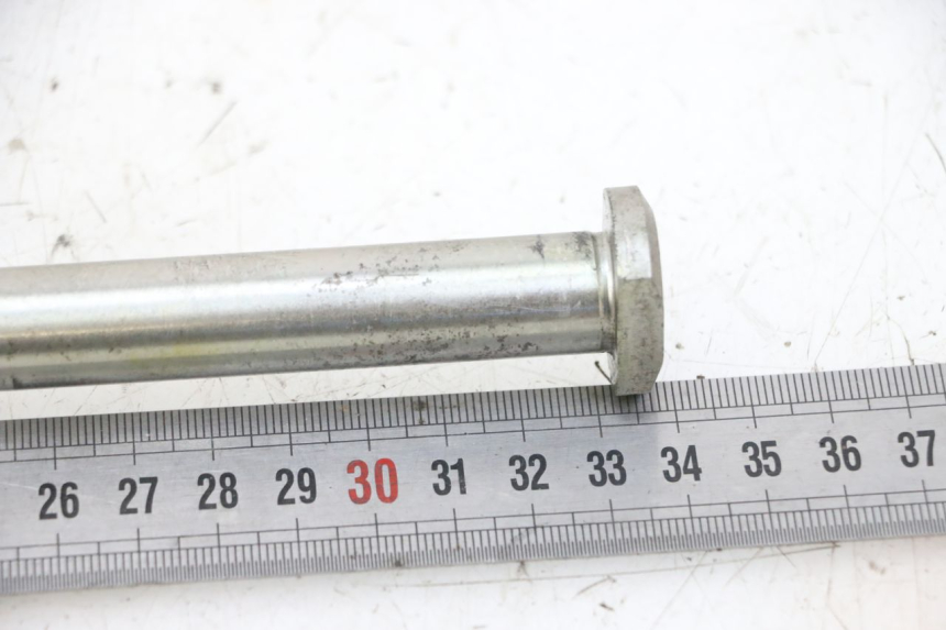 photo de SWING ARM AXLE YAMAHA XJ6 ABS 600 (2008 - 2016) - Alternative perspective