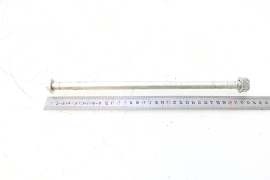 photo de SWING ARM AXLE HONDA XLV VARADERO 125 (2007 - 2012) - Alternative perspective