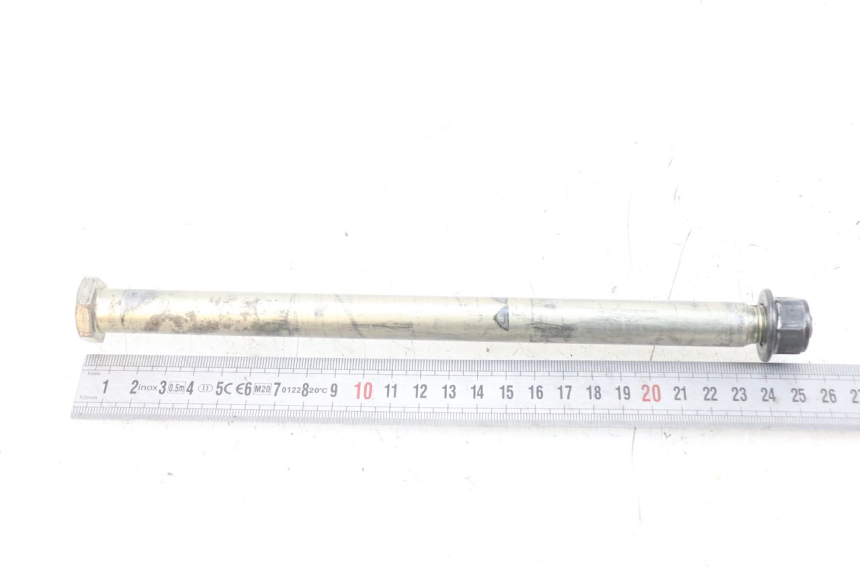 photo de SWINGARM PIVOT BOLT YAMAHA XT X 660 (2004 - 2016) - Alternative perspective