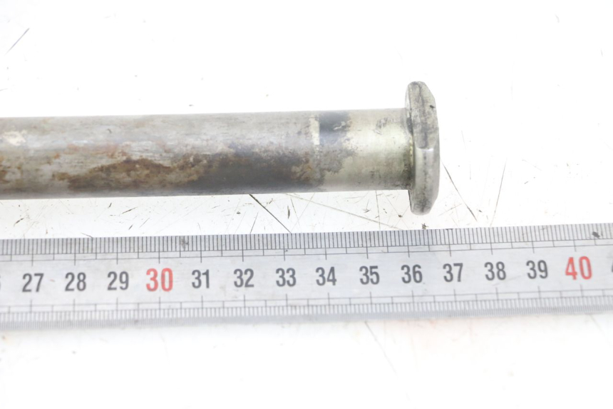 photo de SWING ARM AXLE YAMAHA FZ1 FAZER 1000 (2007 - 2009) - Alternative perspective