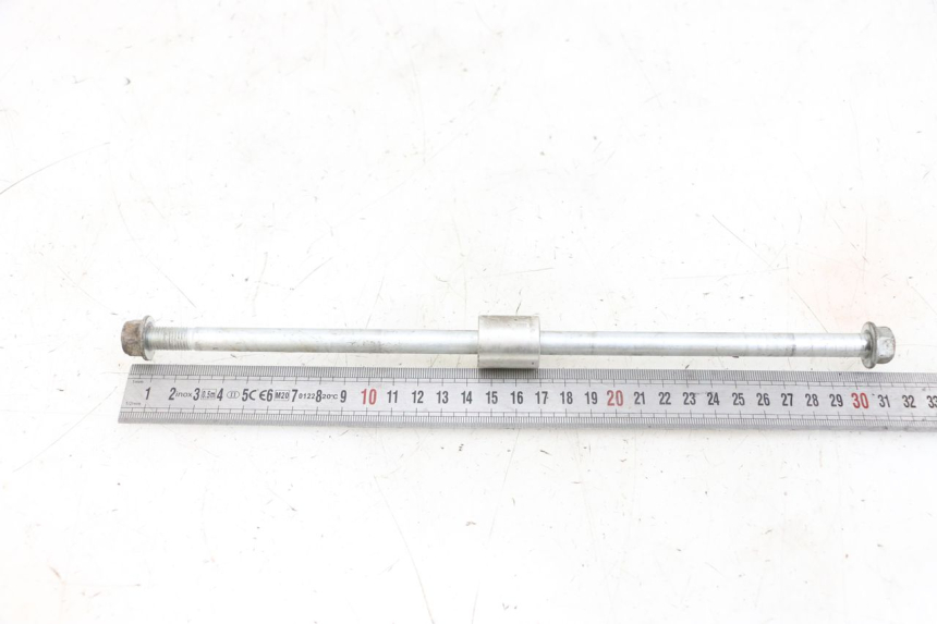 photo de ENGINE AXLE SUZUKI BURGMAN 650 (2013 - 2020) - Alternative perspective