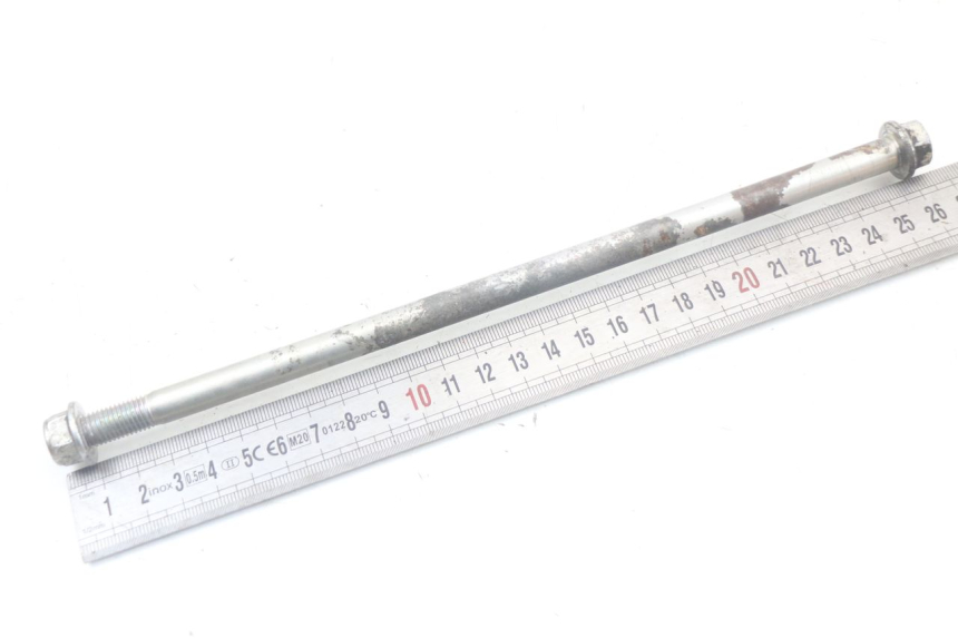 photo de ENGINE AXLE SUZUKI GSR 750 (2011 - 2017) - Component detail