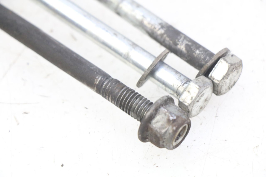 photo de ENGINE SHAFT RIEJU MRT 50 (2009 - 2017) - Alternative perspective