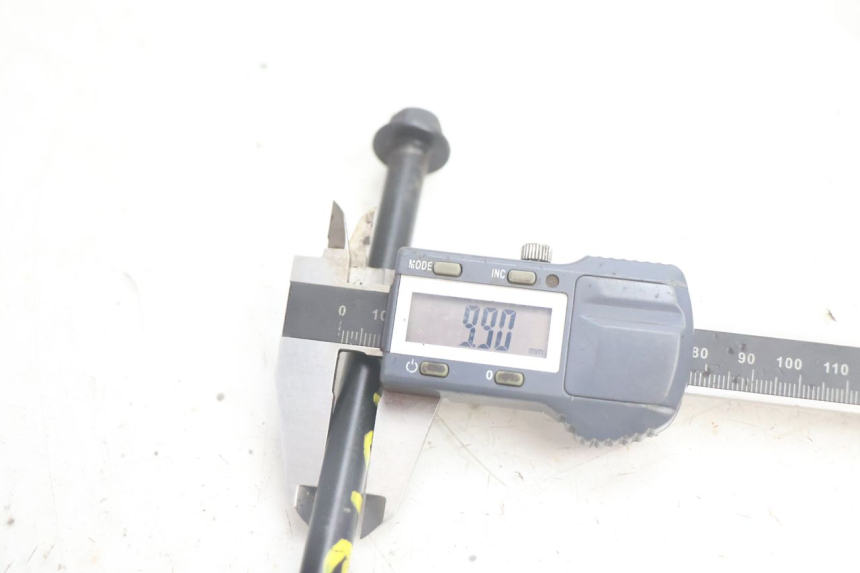 photo de ENGINE AXLE PEUGEOT STREETZONE NAKED 2T 50 (2014 - 2018) - Technical close-up
