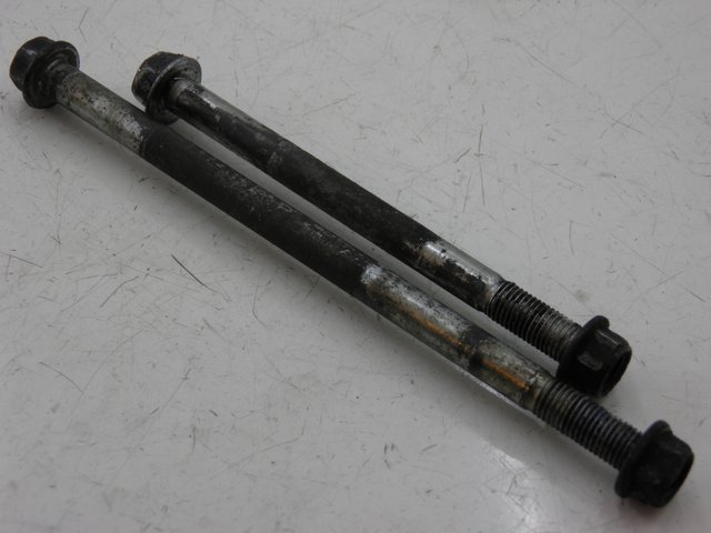 photo de ENGINE AXLE SUZUKI GSF N BANDIT 600 (1996 - 1999) - Main view