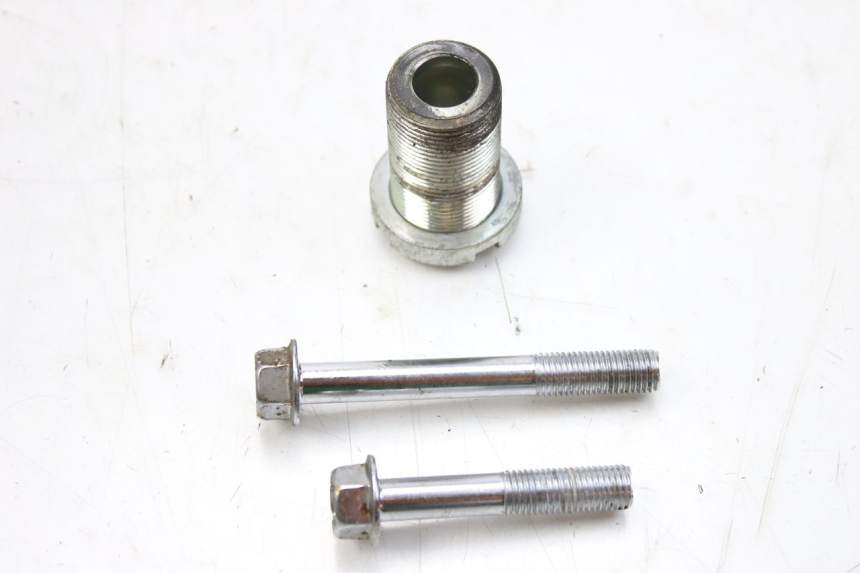 photo de ENGINE AXLE SUZUKI SV S 650 (1999 - 2002) - Fixing points details