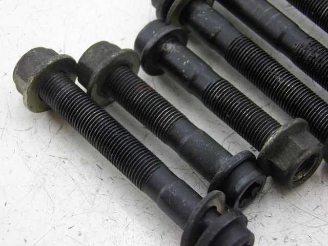 photo de ENGINE AXLE TRIUMPH TROPHY 1200 (1996 - 2003) - Zoom on usage condition