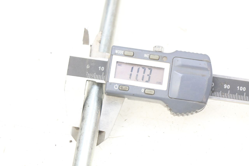 photo de ENGINE SHAFT PIAGGIO VESPA LX 2T 50 (2005 - 2013) - Alternative perspective