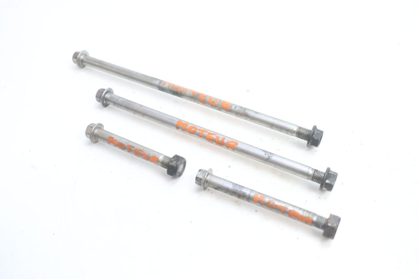 photo de ENGINE AXLE KAWASAKI ZX-6R ZX6R 600 (2000 - 2002) - Main view