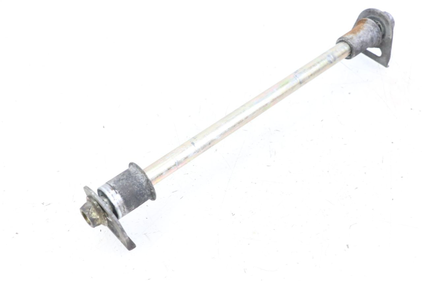 photo de REAR WHEEL AXLE HYOSUNG GV AQUILA 125 (2000 - 2009) - Main view