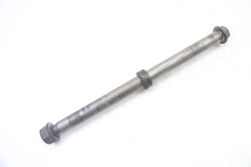 photo de REAR WHEEL AXLE HONDA CBR RR FIREBLADE 900 (1992 - 1994) - Component detail