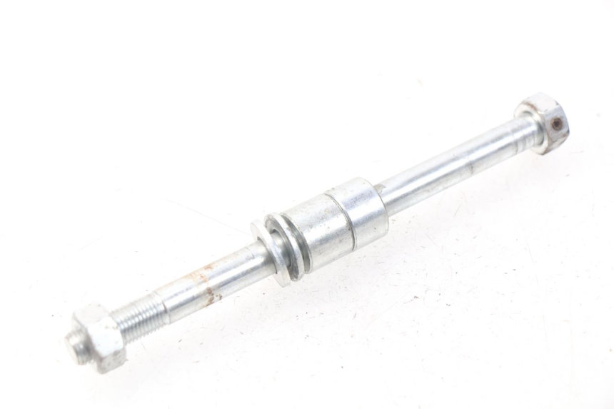 photo de REAR WHEEL AXLE DERBI DIRT BOY 4T 50 - Main view