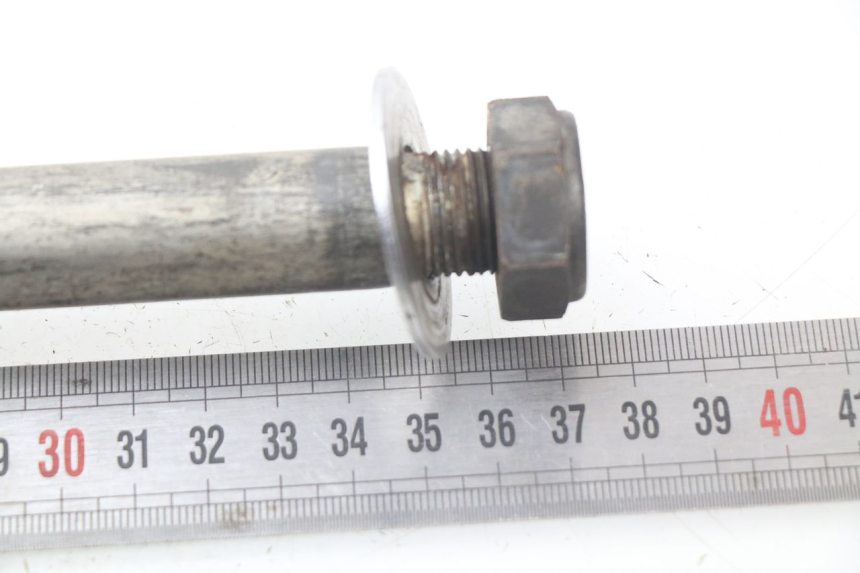 photo de REAR WHEEL AXLE YAMAHA FJR ABS 1300 (2006 - 2012) - Component detail