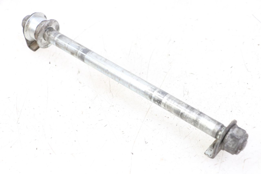 photo de REAR WHEEL AXLE HYOSUNG GF 125 (2001 - 2005) - Main view