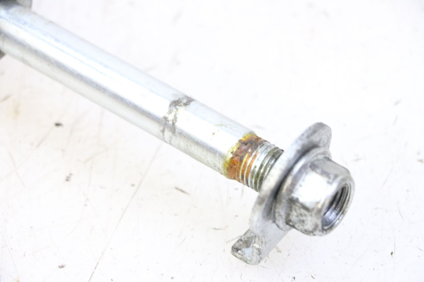 photo de REAR WHEEL AXLE KIDEN KD125-G 125 (2018 - 2022) - Fixing points details