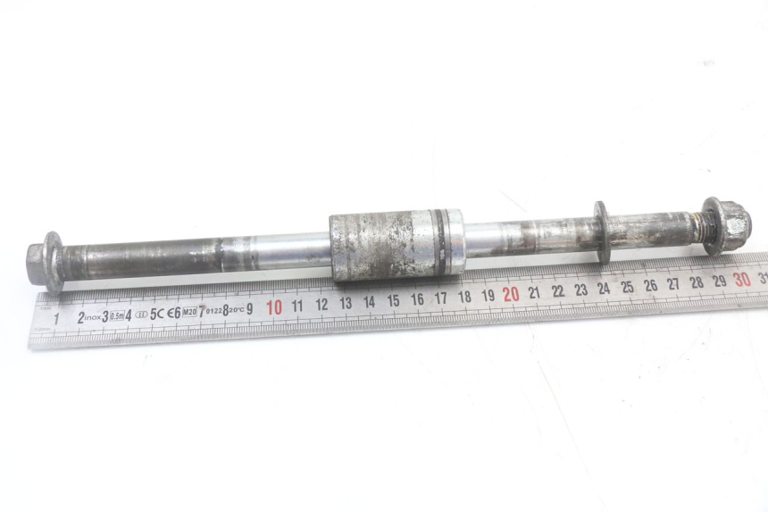 photo de REAR WHEEL AXLE ASTOR ORCAL 125 (2015 - 2017) - Component detail