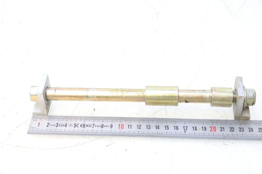 photo de REAR WHEEL AXLE APOLLO RFZ 150 - Zoom on usage condition