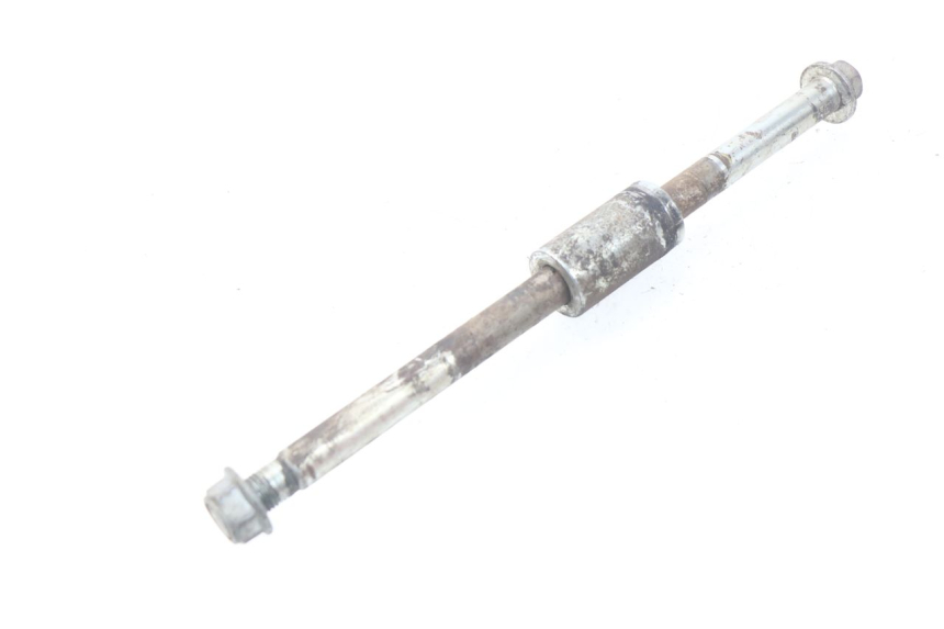 photo de REAR WHEEL AXLE MASH SEVENTY FIVE 125 (2013 - 2021) - Product overview