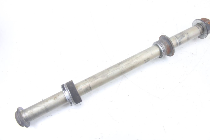 photo de REAR WHEEL AXLE SUZUKI GSX F GSXF 650 (2007 - 2015) - Main view