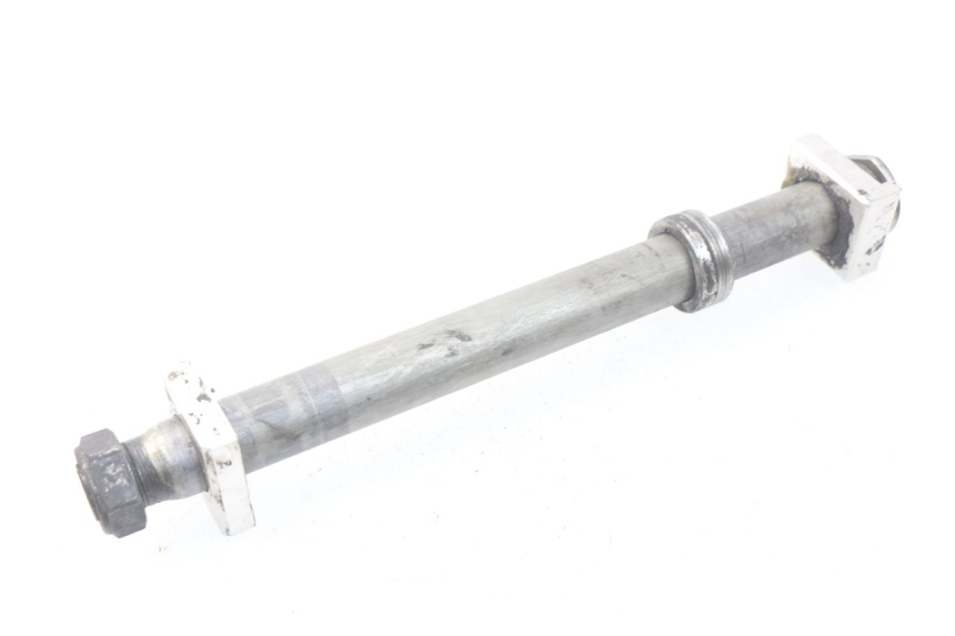 photo de REAR WHEEL AXLE YAMAHA TDM ABS 900 (2002 - 2014) - Main view