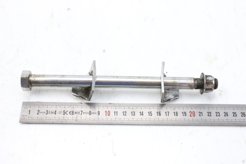 photo de REAR WHEEL AXLE KEEWAY TX 50 (2008 - 2015) - Product overview