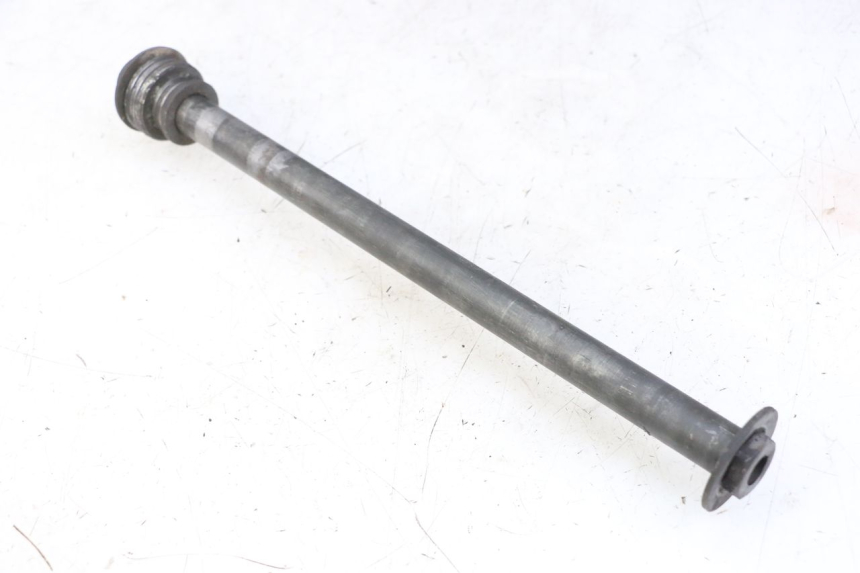 photo de REAR WHEEL AXLE YAMAHA FZS FAZER 600 (2001 - 2003) - Main view