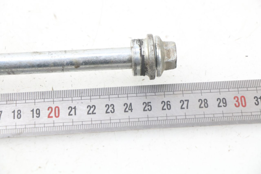 photo de FRONT WHEEL AXLE KYMCO AGILITY 4T 50 (2018 - 2022) - Component detail
