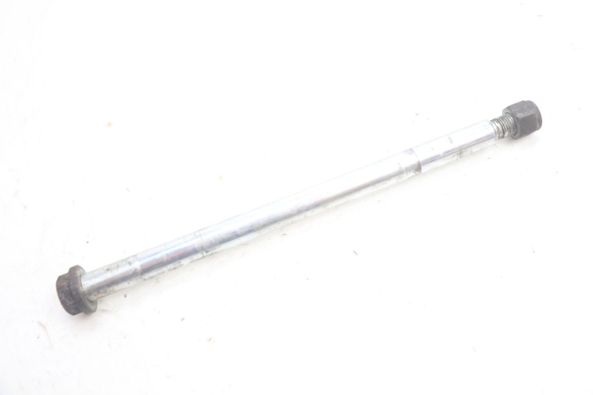 photo de FRONT WHEEL AXLE PEUGEOT BUXY 50 (1993 - 1998) - Component detail