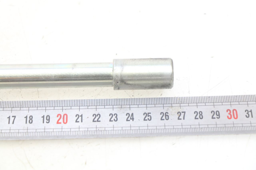 photo de FRONT WHEEL AXLE PEUGEOT CITYSTAR 2T 50 (2018 - 2021) - Component detail