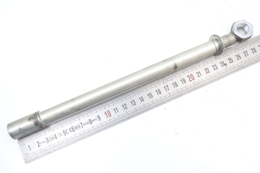 photo de FRONT WHEEL AXLE PEUGEOT CITYSTAR 50 (2013 - 2017) - Component detail