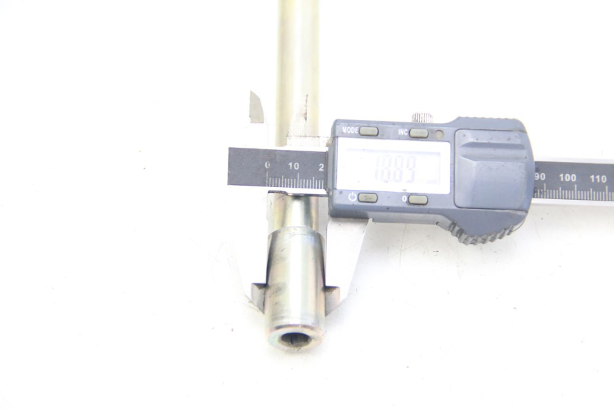 photo de FRONT WHEEL AXLE PEUGEOT CITYSTAR IE 2T 50 (2018 - 2021) - Zoom on usage condition