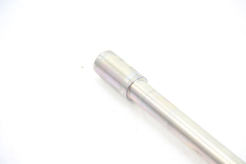 photo de FRONT WHEEL AXLE PEUGEOT CITYSTAR IE 2T 50 (2018 - 2021) - Surface and material condition