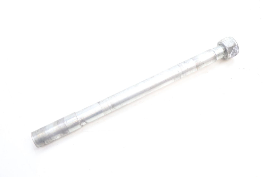 photo de FRONT WHEEL AXLE HM HONDA CRM DERAPAGE RR 50 (2006 - 2017) - Main view