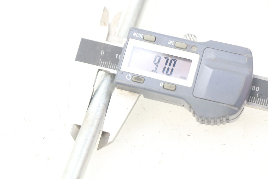 photo de FRONT WHEEL AXLE LONGJIA DIGITA 4T 50 (2019 - 2022) - Technical close-up