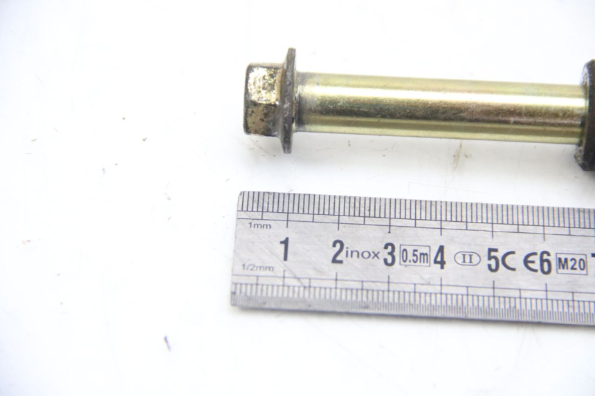 photo de FRONT WHEEL AXLE LONGJIA DIGITA 4T 50 (2019 - 2022) - Zoom on usage condition