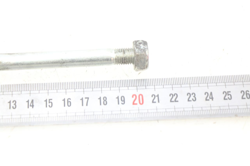 photo de FRONT WHEEL AXLE YAMAHA D'ELIGHT DELIGHT 115 (2013 - 2017) - Component detail